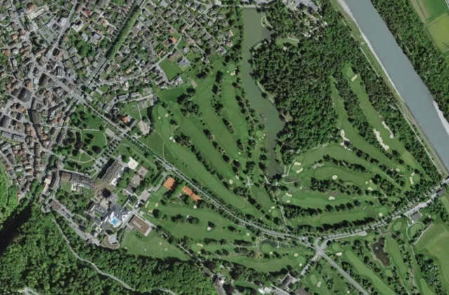 Golf Club Bad Ragaz aus der Luft. Orthofoto swisstopo, licence ouverte.