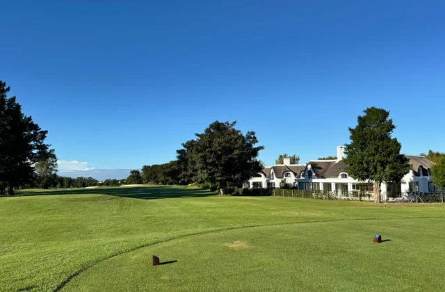 Vue d'un parcours vers le club-house