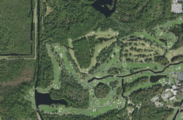 Disney's Magnolia Golf Course from the air. Aerial imagery USGS, domaine public.