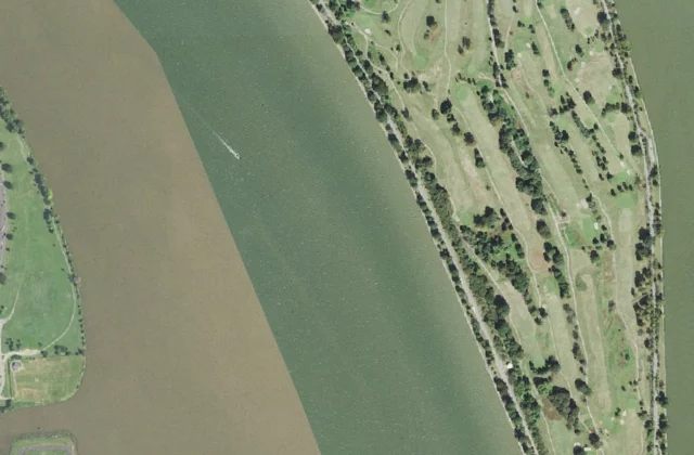 East Potomac Blue Course from the air. Aerial imagery USGS, domaine public.