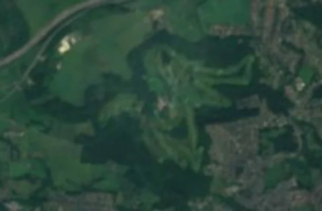 Huddersfield Golf Club from space. Sentinel-2 cloudless 2016 by EOX IT Services GmbH (contains modified Copernicus Sentinel data), CC BY 4.0.