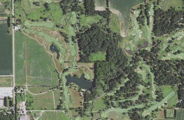 Rich Harvest Farms from the air. Aerial imagery USGS, domaine public.