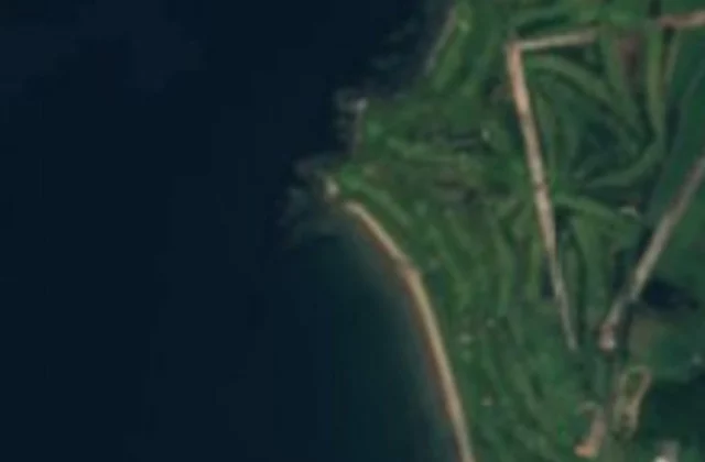 Turnberry (Ailsa Course) and its surroundings from space. Sentinel-2 cloudless 2016 satellite image by EOX IT Services GmbH (contains modified Copernicus Sentinel data), CC BY 4.0.