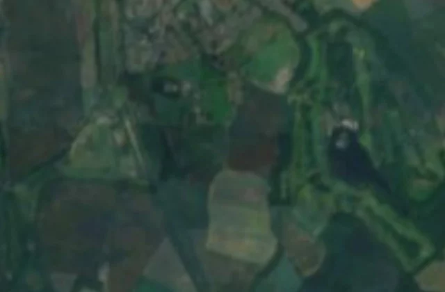 Waterton Park Golf Club from space. Sentinel-2 cloudless 2016 by EOX IT Services GmbH (contains modified Copernicus Sentinel data), CC BY 4.0.